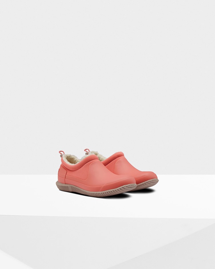 Sapato De Shearling Vegan Isolado Para Mulher Caçador Hibisco Rosa