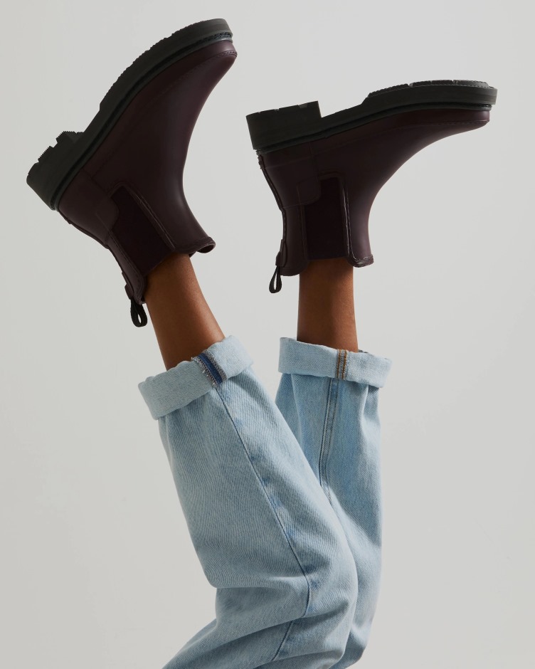 Botas Chelsea Com Detalhe De Costura Refinada Para Mulher Hunter Marrom