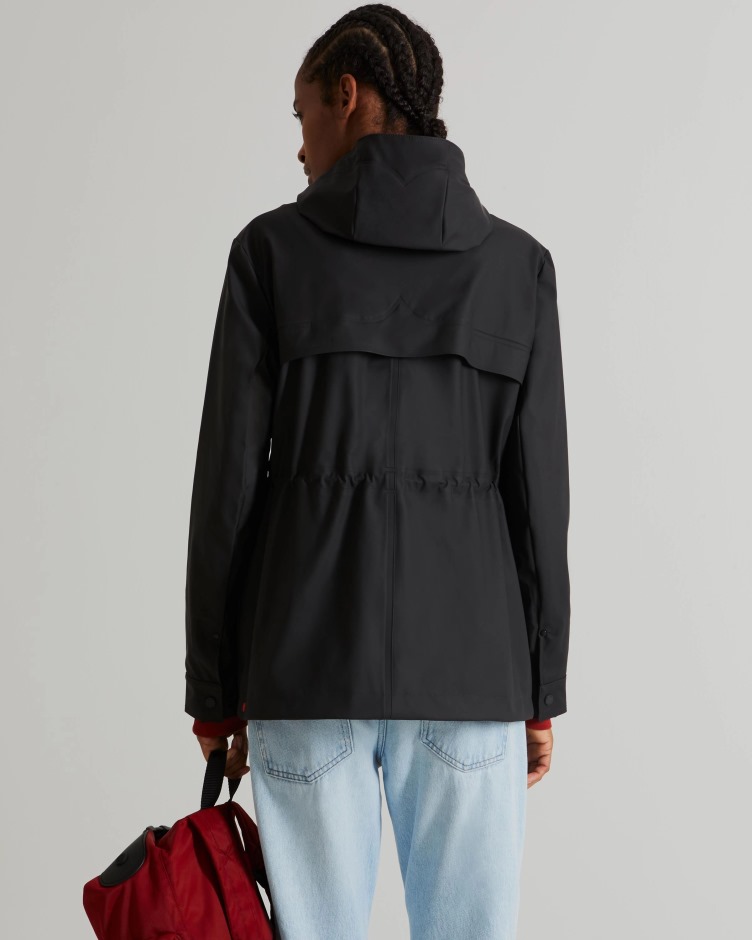 Jaqueta Impermeável Leve Feminina Hunter Preta