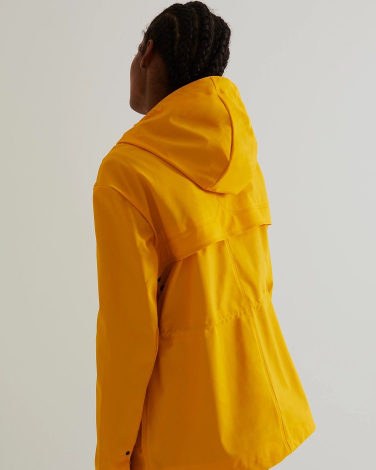 Jaqueta Impermeável Leve Feminina Caçadora Amarela