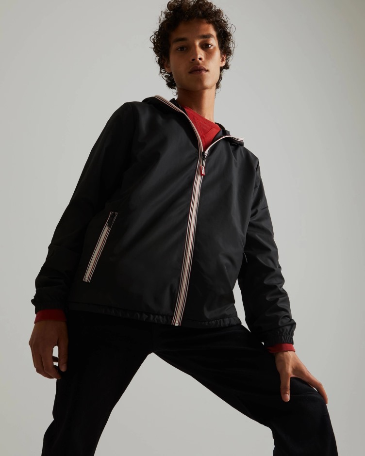 Jaqueta Preta Leve Reciclada Para Homem Caçador