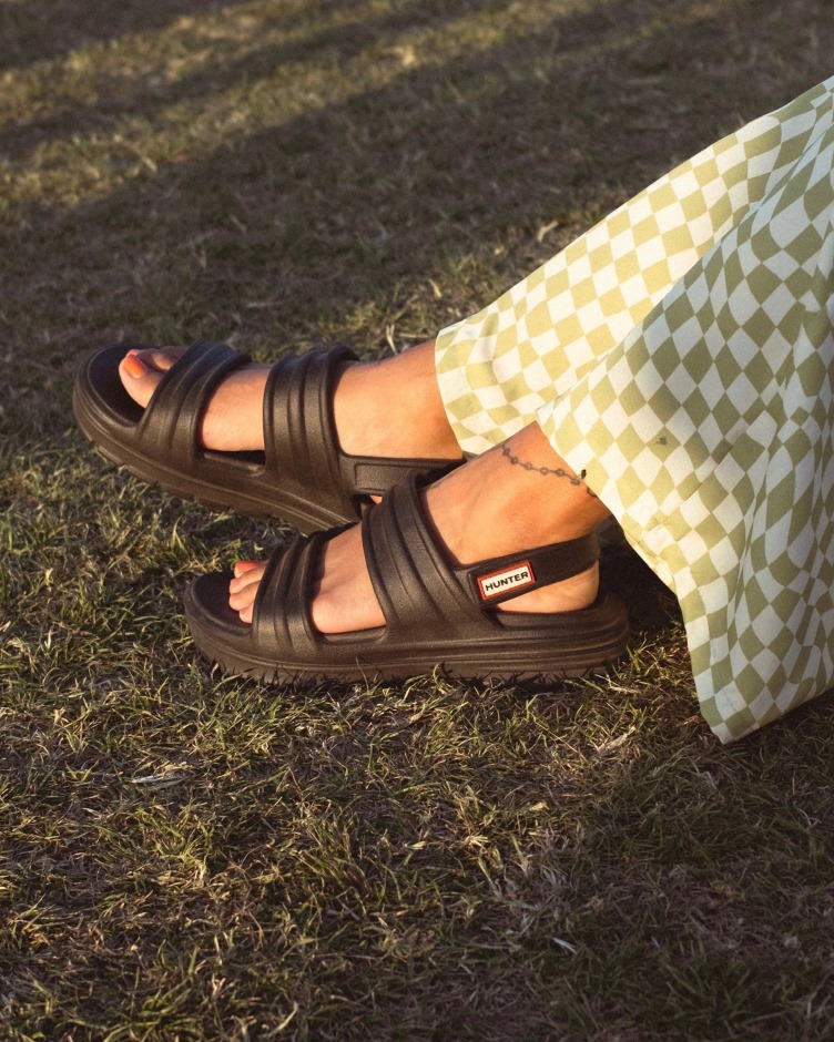 Sandália Feminina Hunter Flor Preta